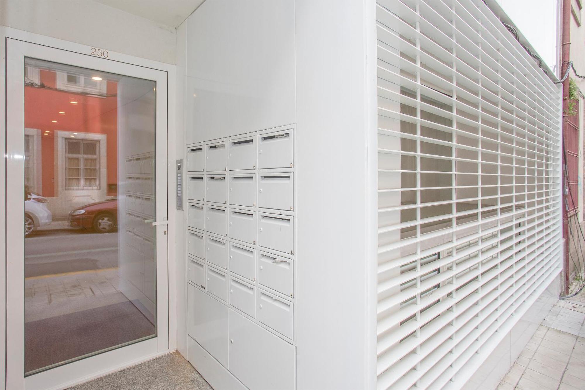 Liiiving In Porto - Luxury Gallery Apartments Exterior photo